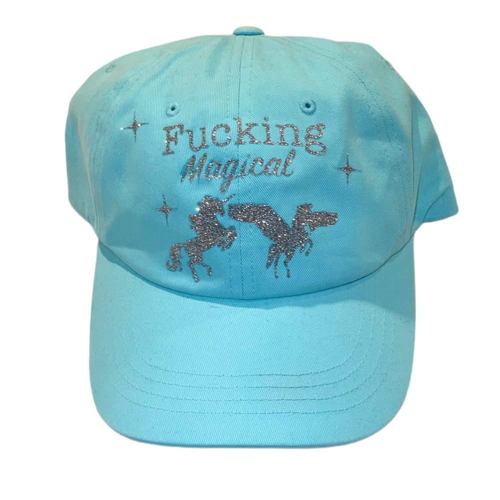 Unicorn sparkle cap ✨️ 🦄